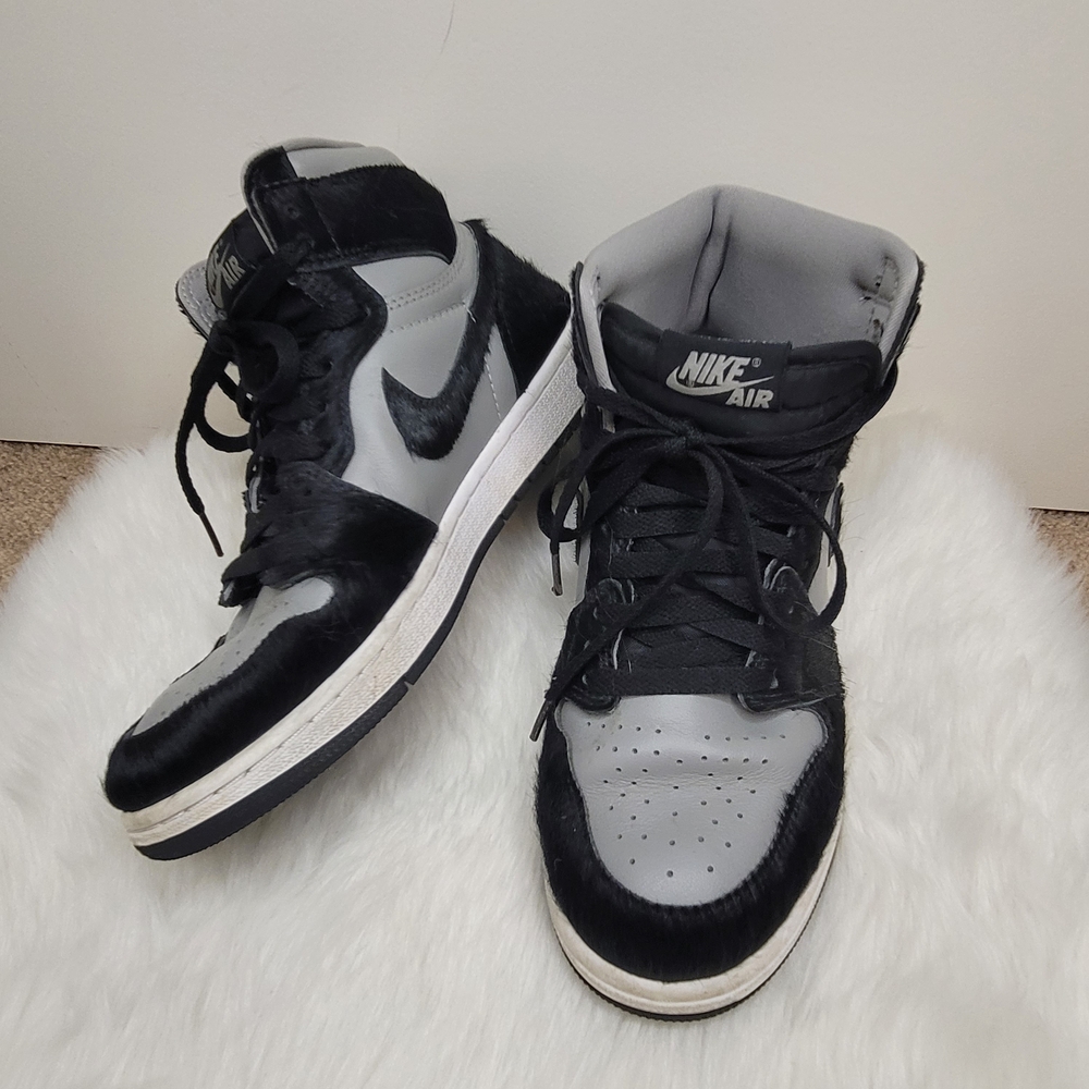 Nike Air Womans Sporty Black and Gray High-Top Sneakers Pony Hair